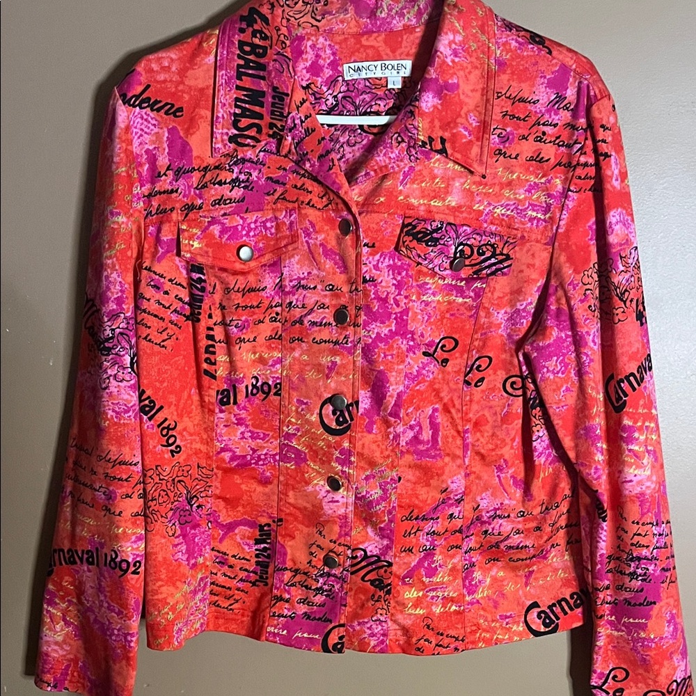 😄Nancy Bolan graffiti jacket buttons